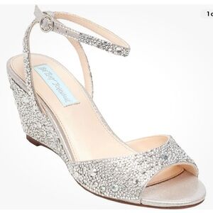 Betsey Johnson Elora Silver Embellished Slingback Sandal Wedge Heels Sz 9